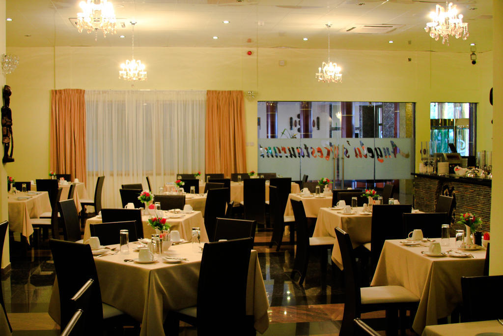 Royal Nick Hotel Lashibi Екстериор снимка